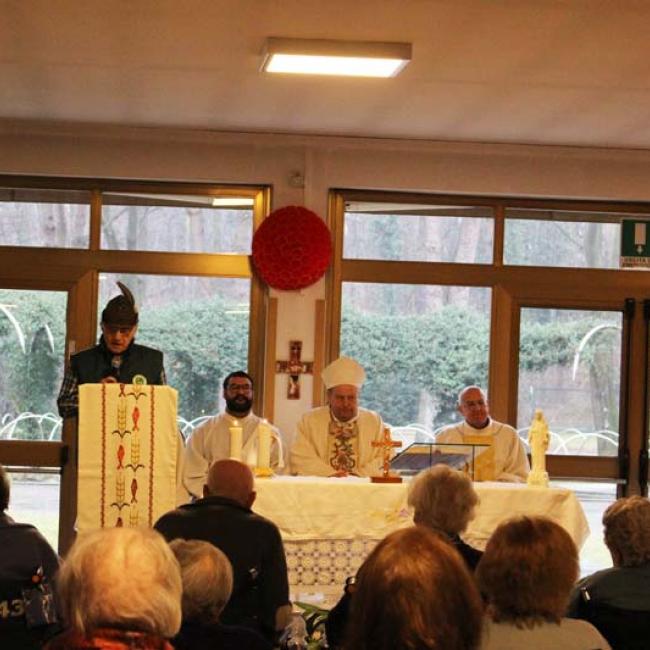 Visita del Vescovo di Como Monsignor Coletti