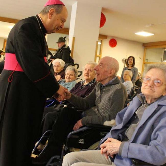 Visita del Vescovo di Como Monsignor Coletti